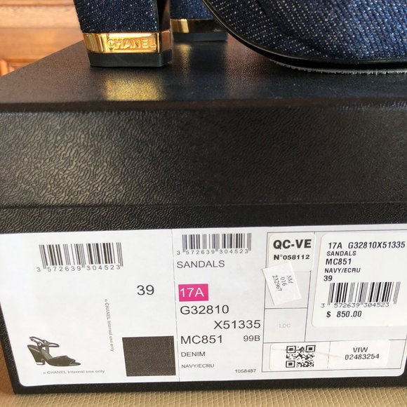 Chanel Chanel Denim Navy Blue Wedge Sandals NIB - Picture 9 of 10